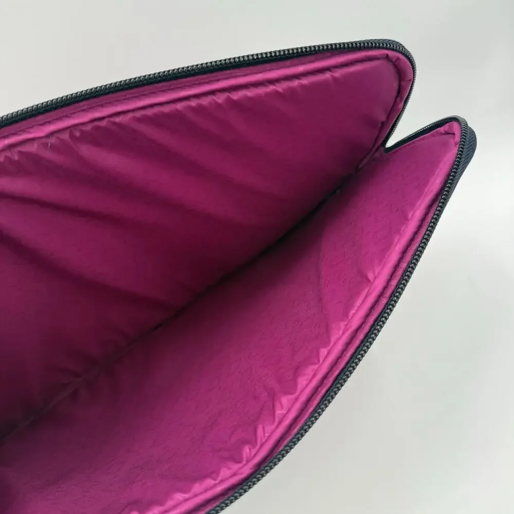 VERA BRADLEY Laptop Sleeve 10